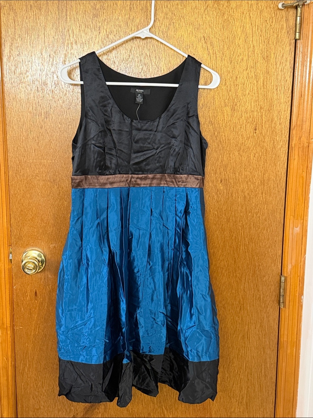 Alfani Black and Blue Sleeveless Empire Dress with Brown Waistband